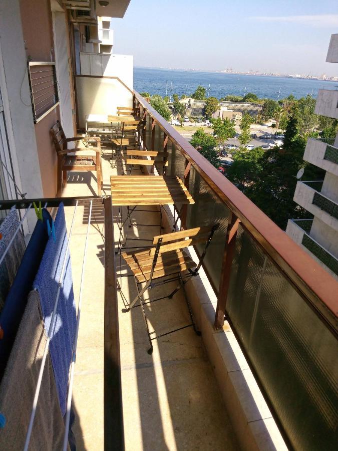 Promenade Apartment With Sea View Салоники Экстерьер фото