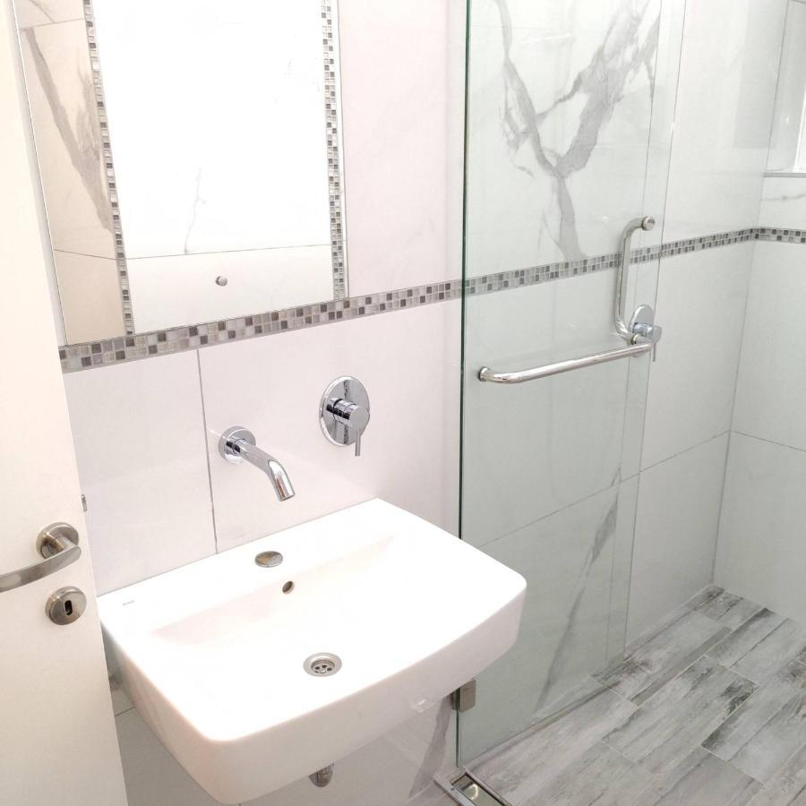 Promenade Apartment With Sea View Салоники Экстерьер фото