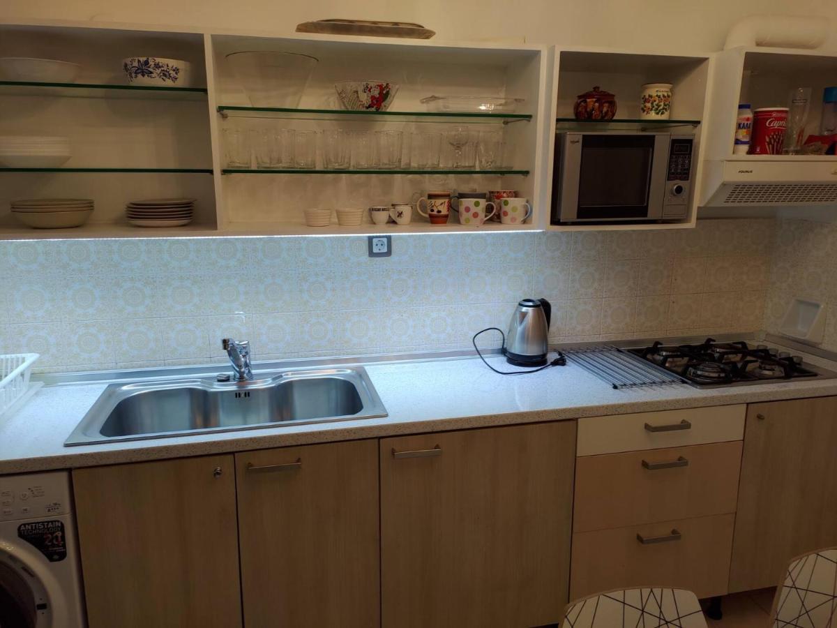 Promenade Apartment With Sea View Салоники Экстерьер фото